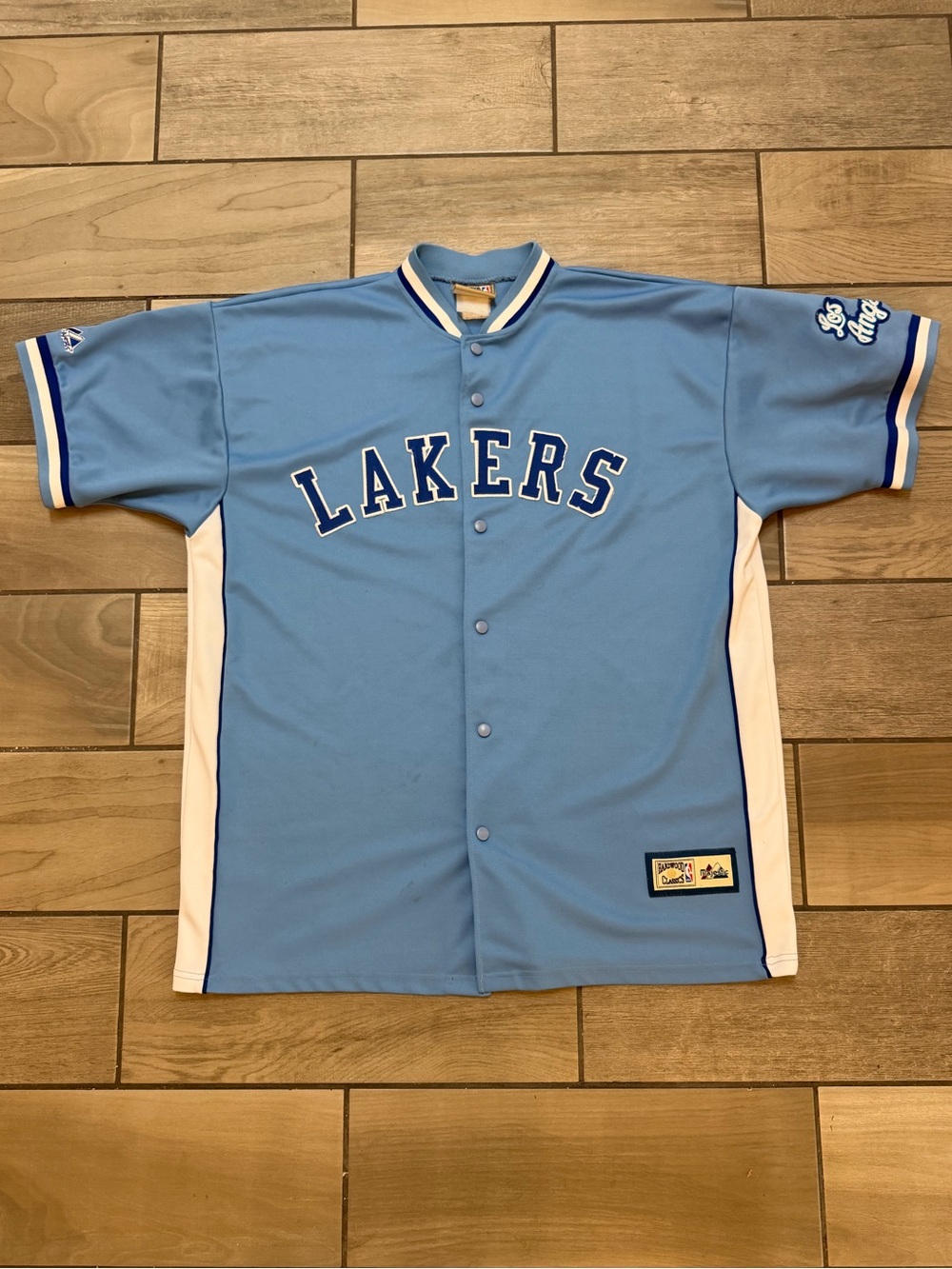 Vintage 2000s Majestic LA Lakers Hardwood Classics Button up Warm up Jersey
